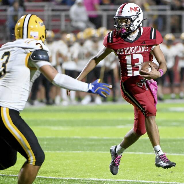 8926320_web1_ptr-MontourNC07-100425