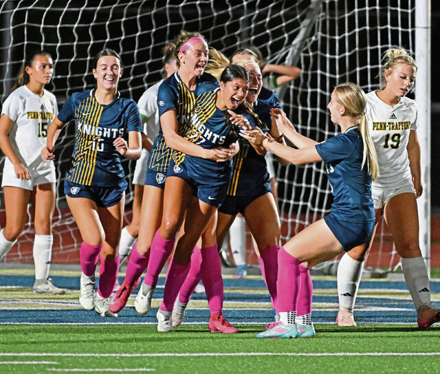 8928450_web1_GTR-PTNorwin01-100725