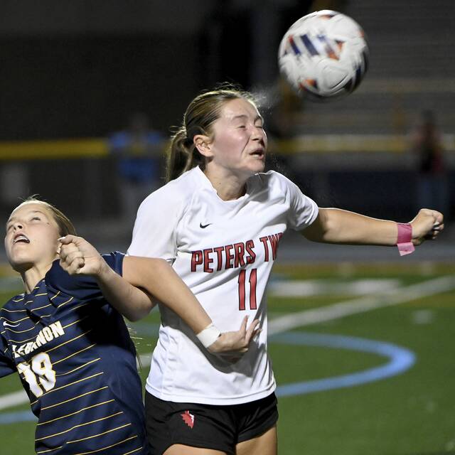 8928461_web1_ptr-PetersLebogsoc09-100725