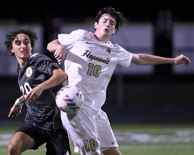 8931703_web1_ptr-QVHopewellbsoc02-100825