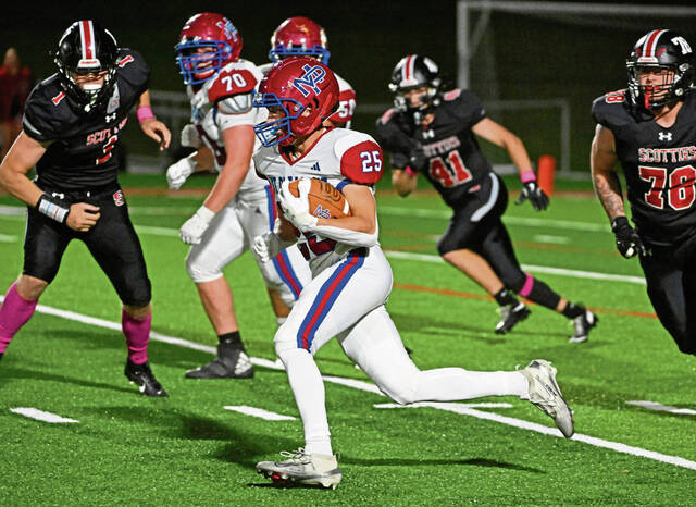 8942515_web1_grtr-SMMP07-101125