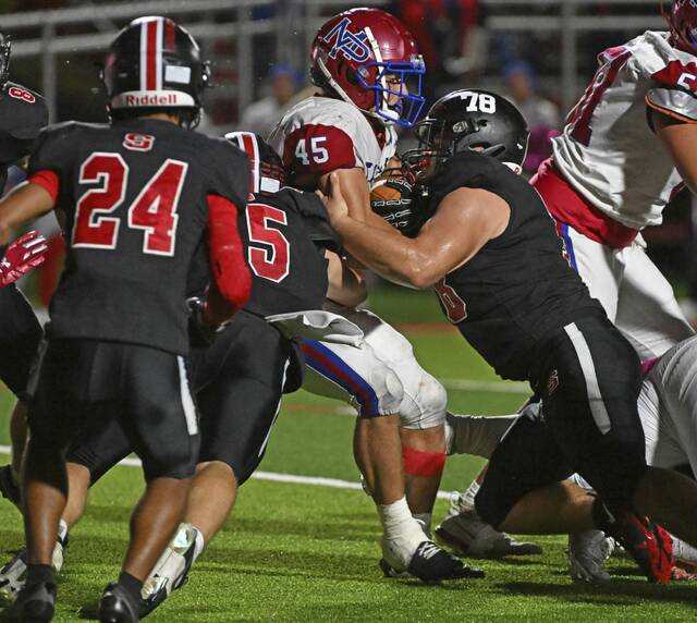 8942515_web1_grtr-SMMP12-101125