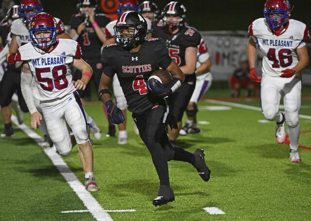 8942515_web1_grtr-SMMP15-101125