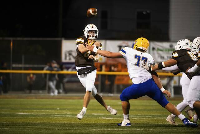 8942526_web1_gtr-DerryGS3-101125