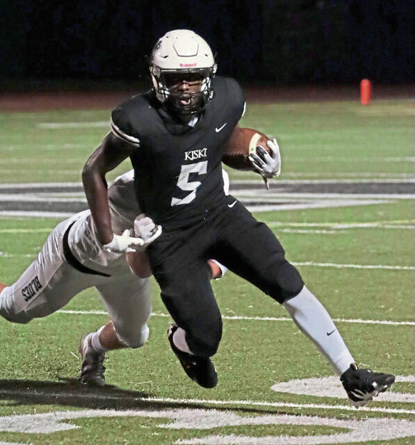 8943987_web1_gtr-KiskiSchoolFB04-101425