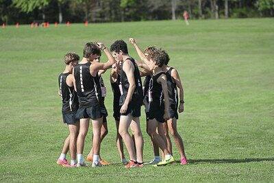 8948632_web1_sew-QVXC2-102325