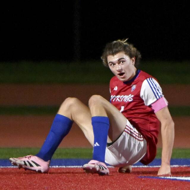 8951246_web1_ptr-MPCharleroibsoc11-101525