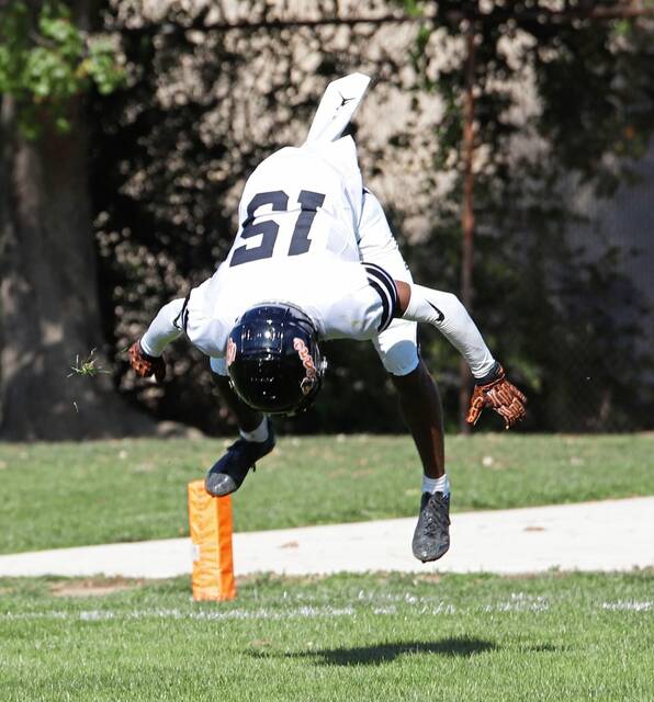 8964863_web1_vnd-Riverview3-101925