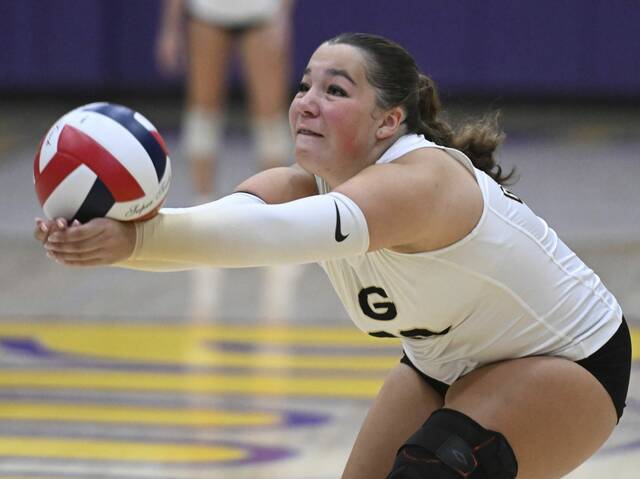 8974331_web1_mte-GatewayVolleyball10-082925