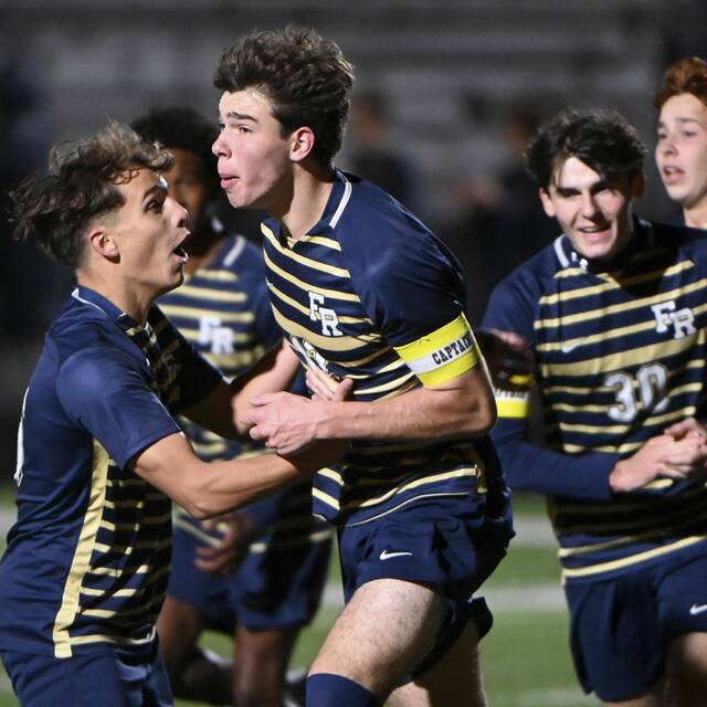 8976327_web1_ptr-FRCVbsoc03-102325