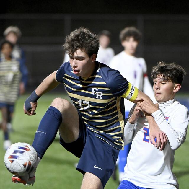 8976327_web1_ptr-FRCVbsoc06-102325