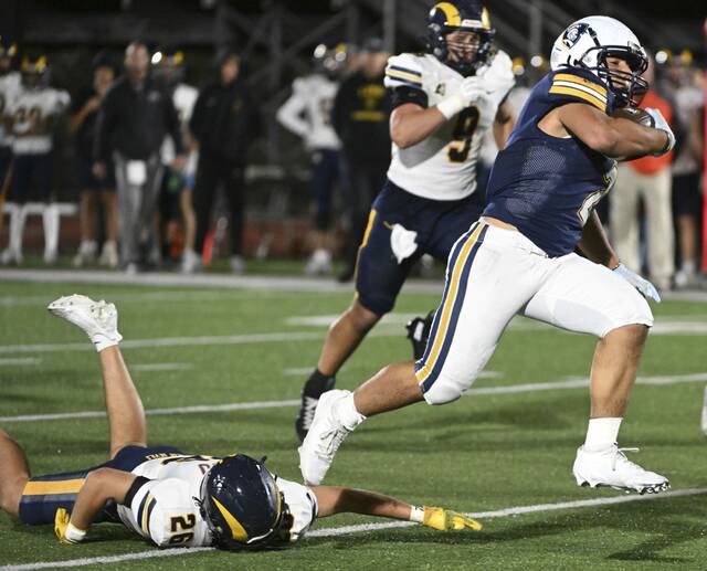 8984955_web1_gtr-NorwinMtLebo10-102525