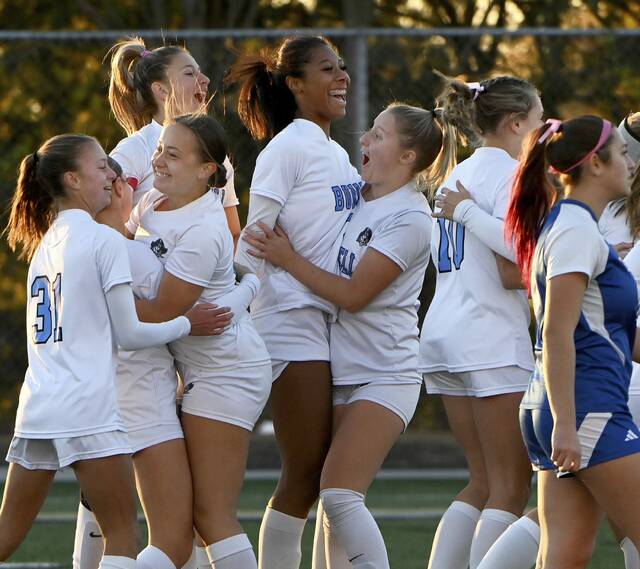 8995713_web1_ptr-BurrellMPgsoc07-102925