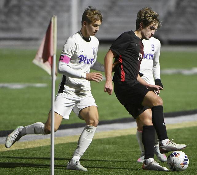 8995717_web1_ptr-FCPlumbsoc05-102925