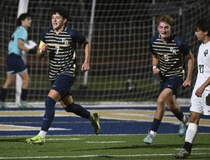 Franklin Regional’s Joey Fabrizzio celebrates his goal on a penalty kick against Belle Vernon on Oct. 2.