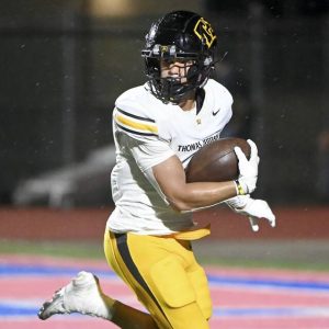 Thomas Jefferson’s Emmett Forte returns an interception for a touchdown in the final minute against McKeesport on Sept. 5.