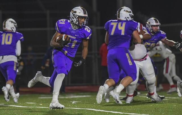 8999588_web1_VND-McKeesportPlum5-103120