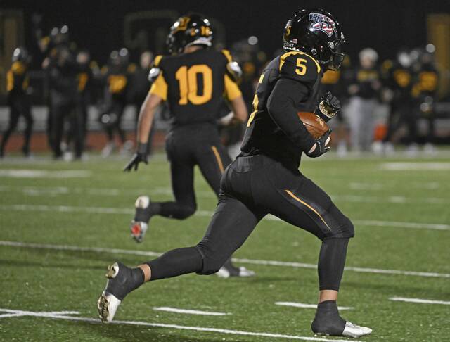 9006698_web1_ptr-MarsTJ12-110125