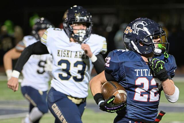 9006662_web1_gtr-KAcover-110125