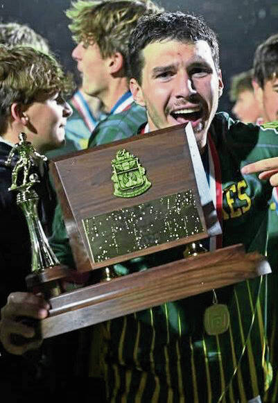 9009086_web1_vnd-ZaneSpence-110225