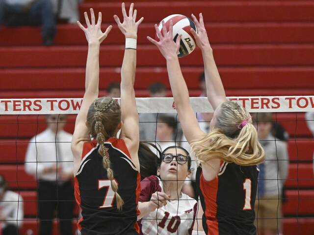 9009095_web1_ptr-EdenSerra10-110225