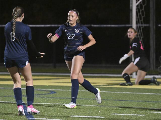 9016677_web1_ptr-FPLeBoeuf04-110525