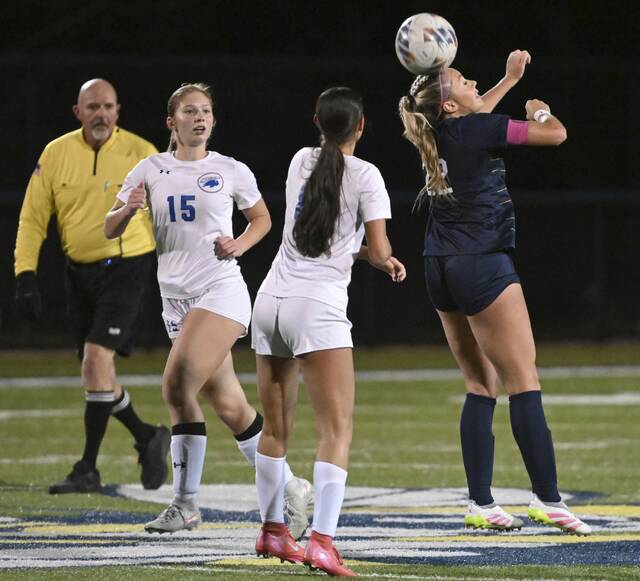 9016677_web1_ptr-FPLeBoeuf12-110525