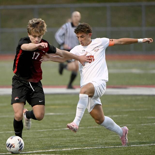 9016686_web1_ptr-FCCentralYork06-110525