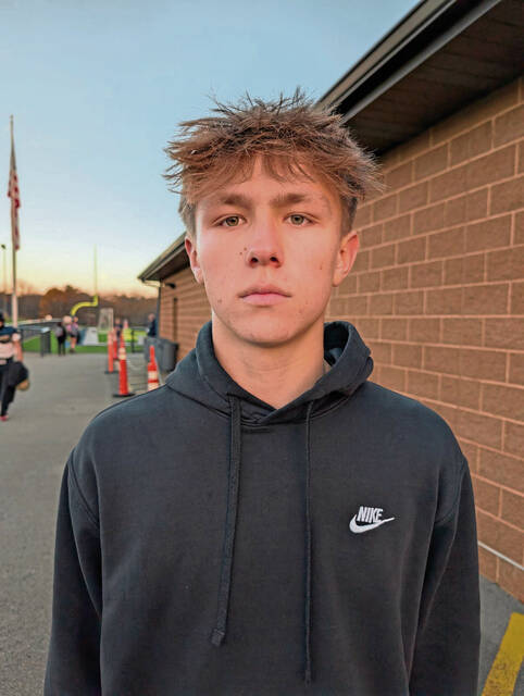 9019994_web1_vnd-BrysonPaga-110625