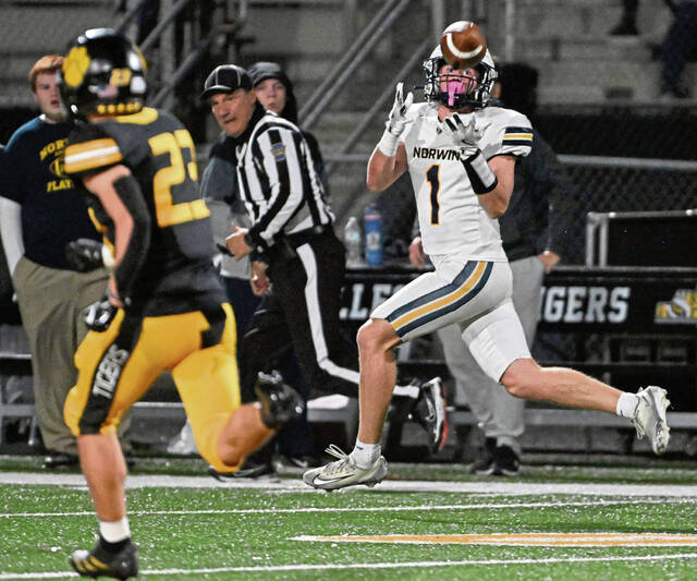 9028517_web1_gtr-NorwinNA03-110825