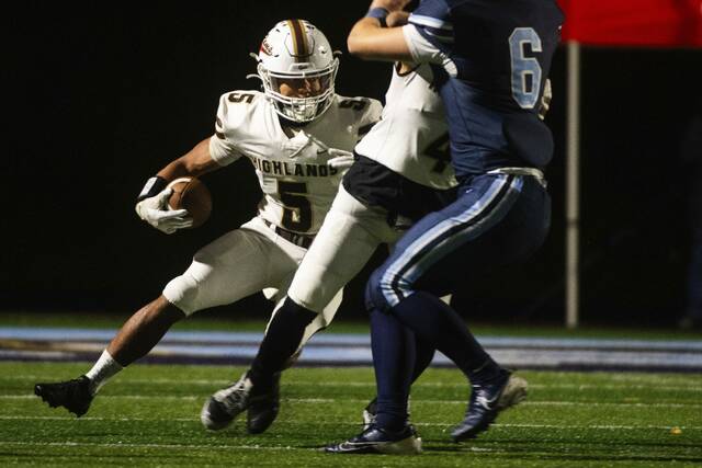 9028534_web1_vnd-highlandsCV-11-110825