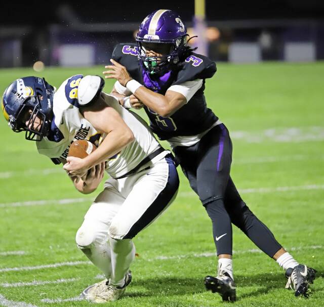 9028543_web1_vnd-AR1-110825