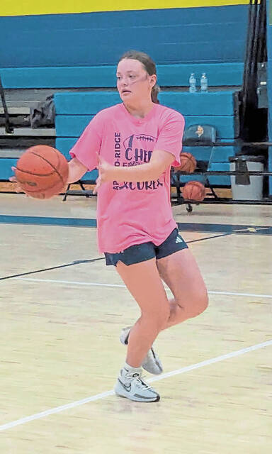 9037226_web1_vnd-ARgirls-111224