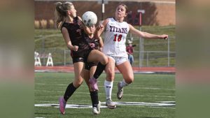 Fox Chapel’s Antonia Linzoain battles for the ball with Shaler’s Melina Poliziani on Sept. 22.