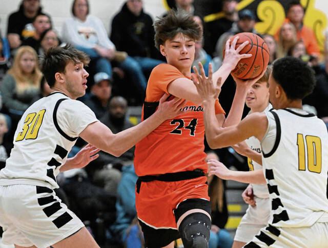 9039216_web1_vnd-RVSpringdale02-010325