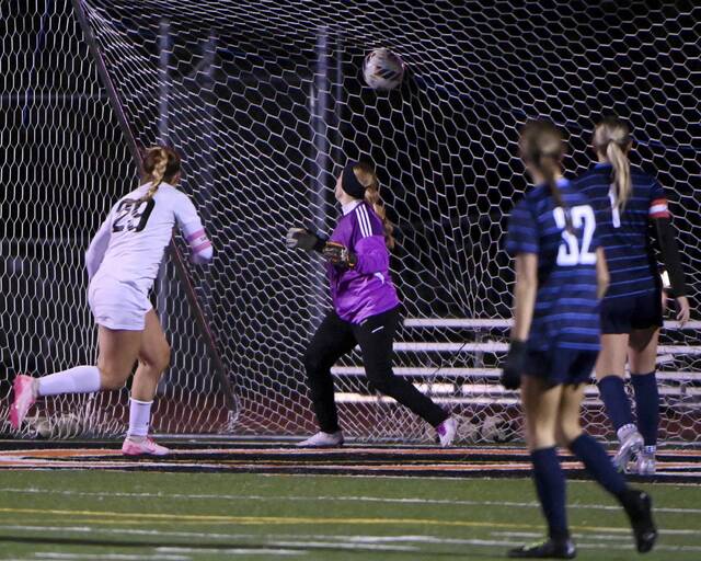 9046987_web1_vnd-BurrellWood04-111525