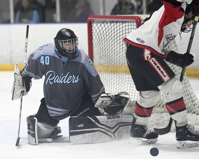 9054027_web1_ptr-SVFChockey07-111825