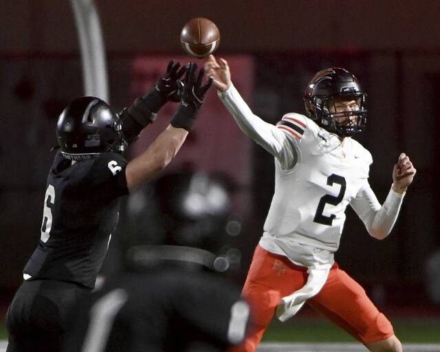 9057645_web1_bp-BethelParkFB-04