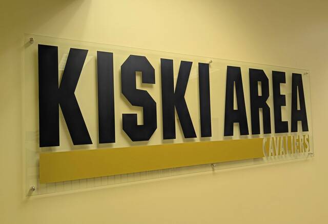 9064297_web1_vnd-KAwrestling14-112125