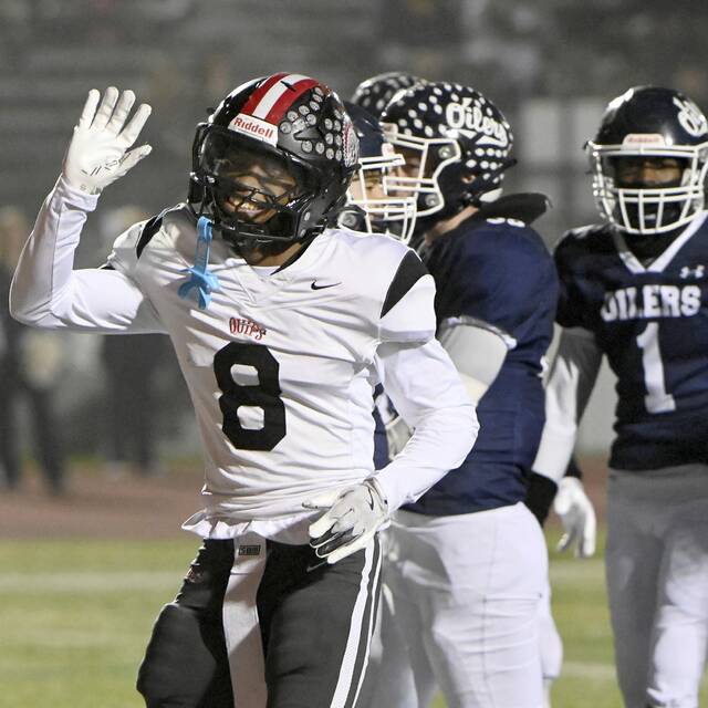 9067100_web1_ptr-QuipsOilCity06-112225