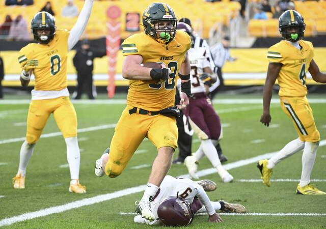 9070026_web1_ptr-SVSeton09-112325