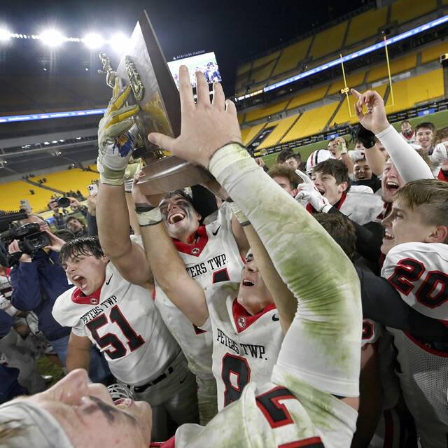 9070066_web1_ptr-WPIAL5Afinal14-112325