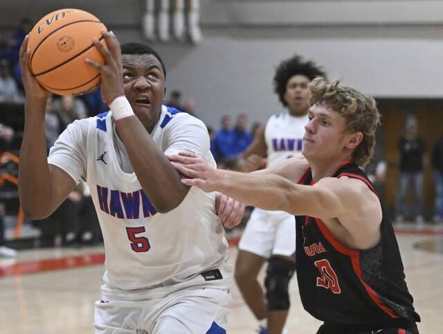 9084193_web1_gtr-JeanInd10-112925