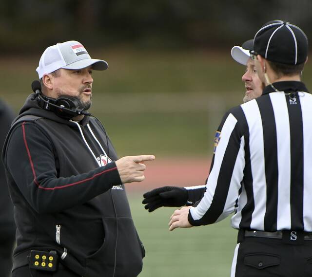 9085954_web1_ptr-PetersMcDevitt10-113025