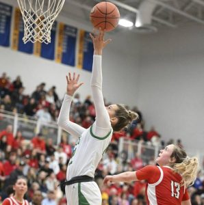 South Fayette’s Ella Vierra had 15 points in Sunday’s win.