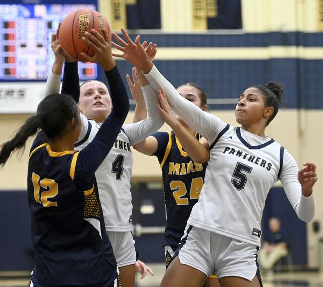 9090498_web1_ptr-MarsFRgbb07-120225