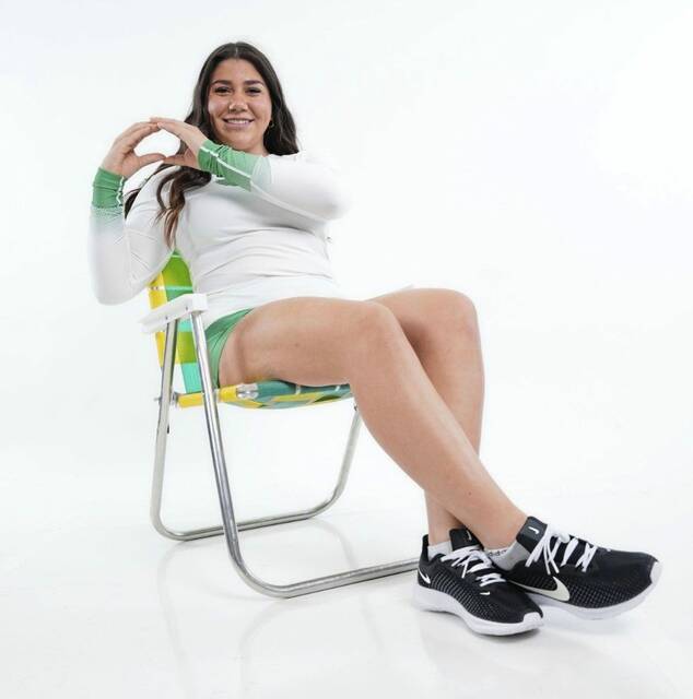 9090696_web1_pcj-Armstrong1-121125