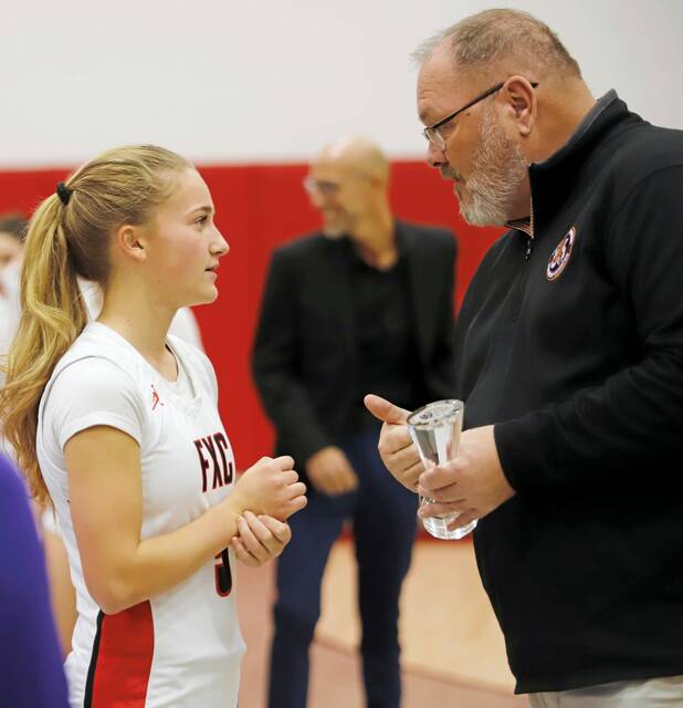 9095673_web1_vnd-Rosensteel-120325