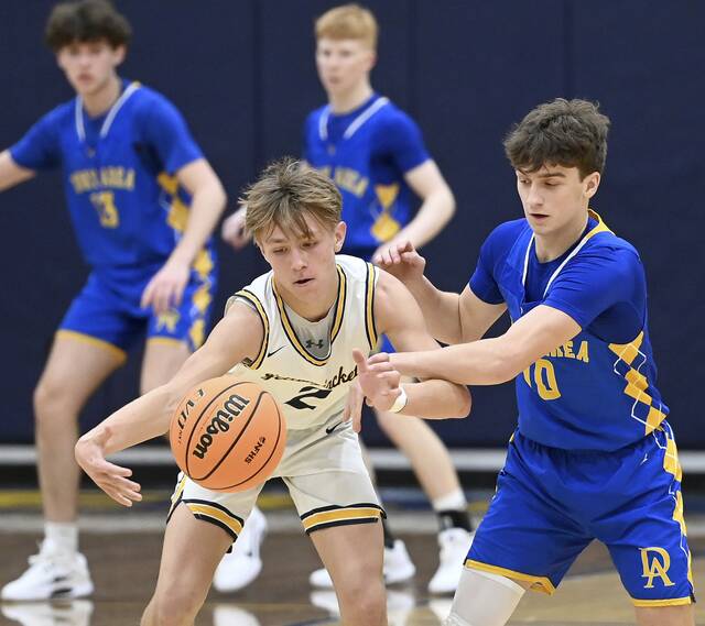 9098316_web1_ptr-DerryFreeport06-120425