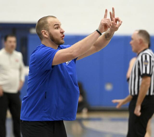 9102136_web1_gtr-HempLatrobe16-120525